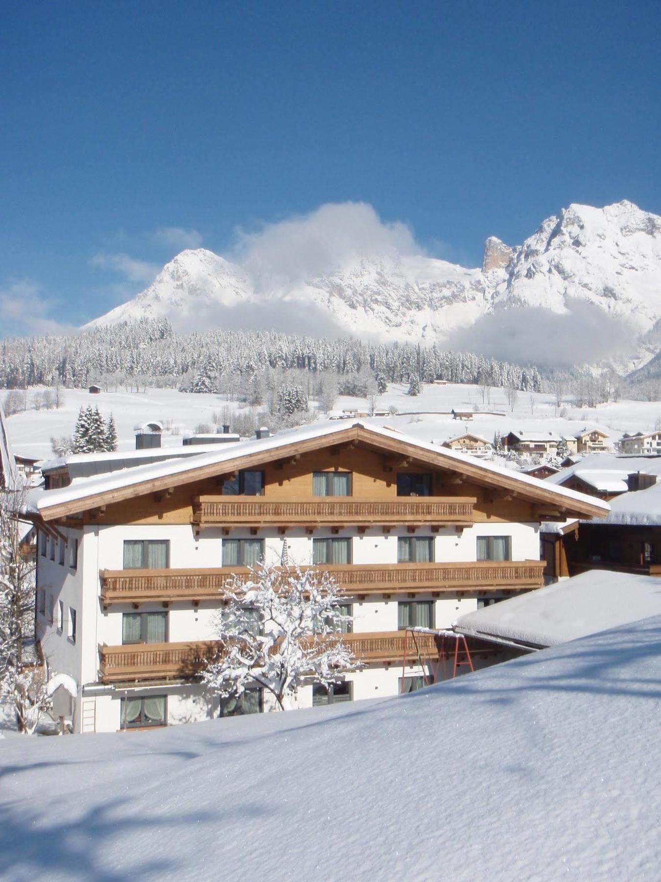 Pension Pinzgauer Hof Maria Alm am Steinernen Meer Luaran gambar